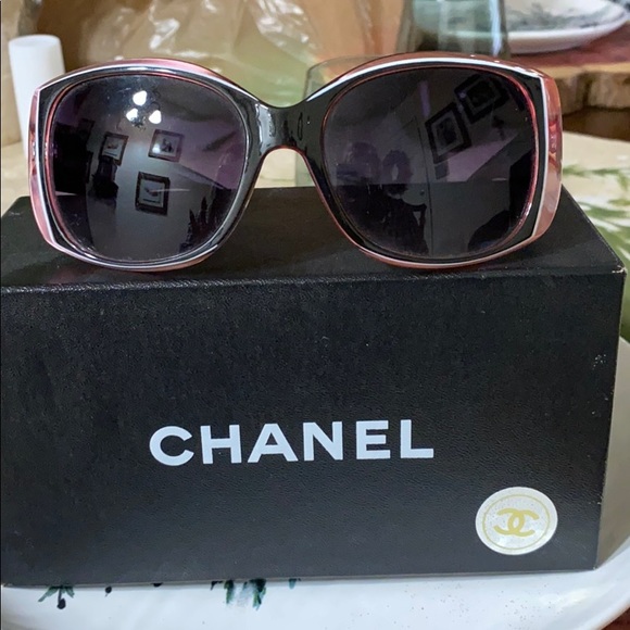 CHANEL Accessories - Chanel sunglasses